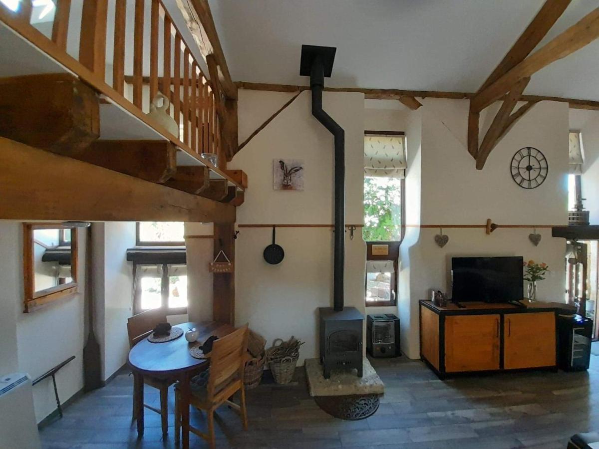 Lpc Dordogne Holidays - Le Petit Coin Lussas-et-Nontronneau Exterior photo