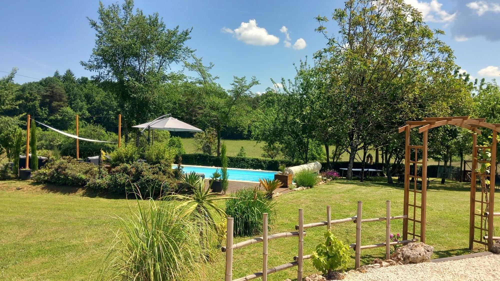Lpc Dordogne Holidays - Le Petit Coin Lussas-et-Nontronneau Exterior photo